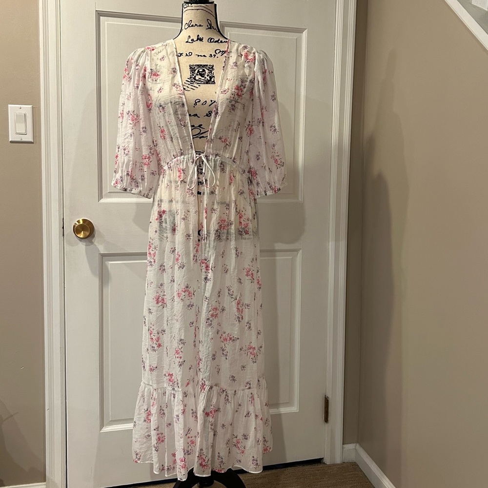 Vince Camuto Garden Romance Waist Tie Robe - Picture 5 of 16